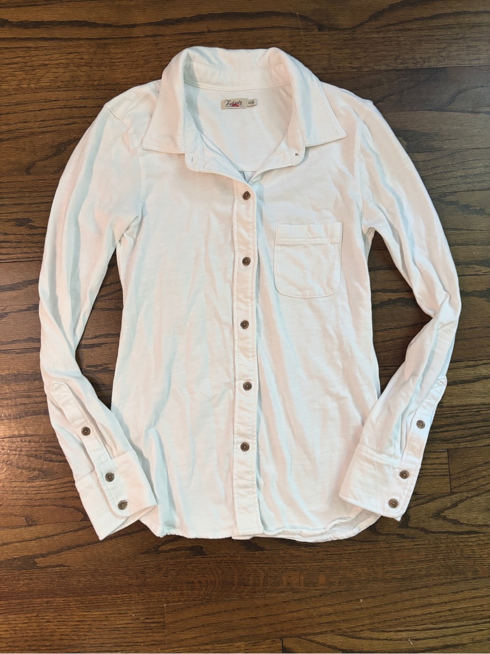 Faherty Sunwashed Knit Shirt in Washed White XS